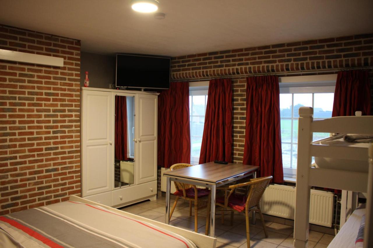 Breeden Steeger Hoeve Lichtervelde Exterior photo
